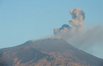 На Сицилии проснулся вулкан Этна