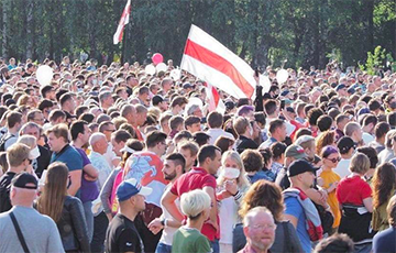 Митинг Светланы Тихановской в Минске установил новый рекорд