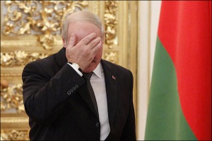 Лукашенко назвал МОК &quot;бандой&quot; и грозит ему судом
