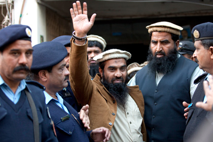 Пакистанский суд освободил под залог организатора терактов в Мумбаи