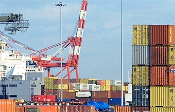 В Украине рост экспорта товаров опередил импорт