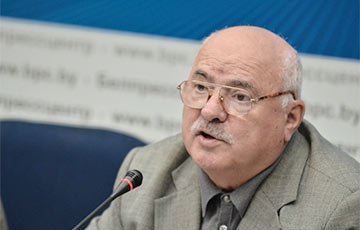 Николай Чергинец: Алексиевич отказалась бы от государственной награды