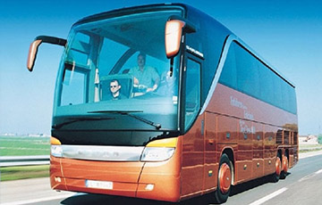 В Ушачском районе перевернулся автобус с российскими туристами