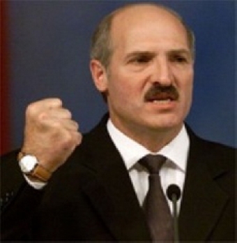 Из Азербайджана Лукашенко вернулся с пустыми руками