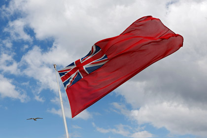 Аргентина заставила круизный лайнер спустить британский флаг