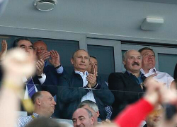 Лукашенко, Путин и Рахмон встретились на стадионе