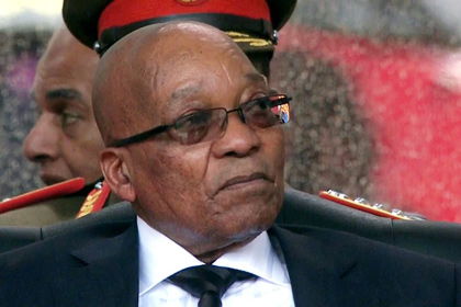 Президента ЮАР освистали на панихиде по Нельсону Манделе