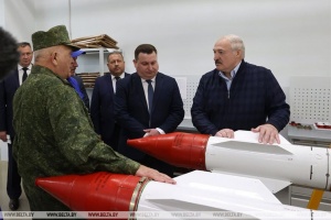 Лукашенко: война может вспыхнуть в любой момент