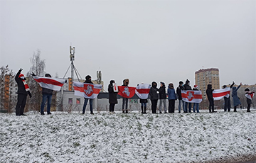 «Чкаловцы» вышли на акцию солидарности в Минске