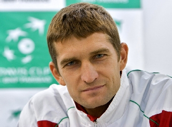 Максим Мирный вышел в полуфинал парного разряда теннисного турнира в США