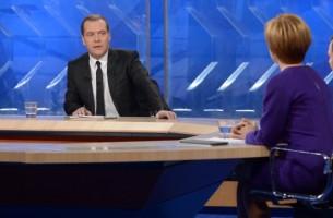 Медведев о деле Баумгертнера: Главное, что этим теперь занимаемся мы