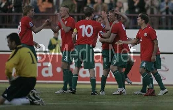 Футболисты сборной Беларуси сыграли вничью с командой Румынии в квалификации Евро-2012