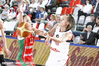 Белорусские баскетболистки обыграли француженок на турнире во Франции