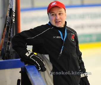 Федерация хоккея Украины отказывается от услуг Захарова