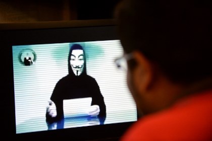 Хакеры из Anonymous взломали более 800 аккаунтов сторонников ИГ