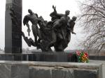 Памятник освободителям Полоцка превращается в руины
