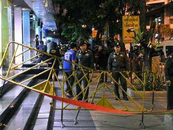 В Бангкоке убиты двое полицейских