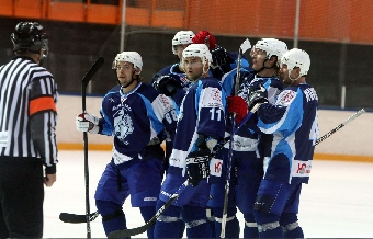 Хоккеисты минского "Динамо" потерпели третье подряд поражение в чемпионате КХЛ