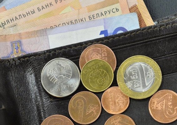 Реальные денежные доходы белорусов за январь-октябрь выросли на 6,6 процента