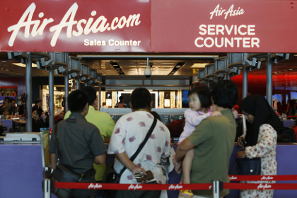 Еще один самолет AirAsia совершил экстренную посадку