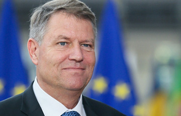 На выборах в Румынии побеждает действующий президент