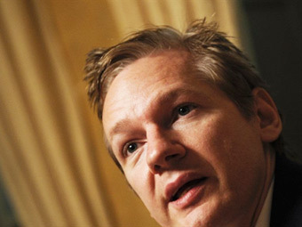 Основатель Wikileaks будет просить убежища в Швейцарии