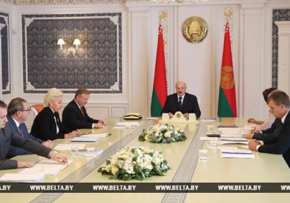 Лукашенко рассказал, каким должен быть настоящий госслужащий