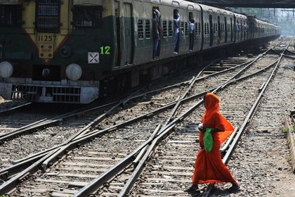 Жертвами пожара в индийском поезде стали 9 человек