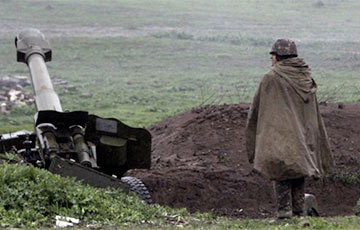 Армения сообщила об ожесточенных боях в Карабахе на двух направлениях