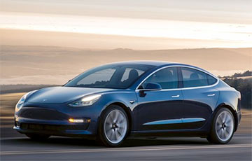 Илон Маск пообещал выпустить летом полноприводную Tesla Model 3