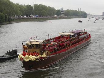 Флотилия в честь юбилея Елизаветы II попала в Книгу Гиннесса
