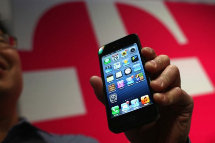 Apple начала обмен дефектных батарей iPhone 5