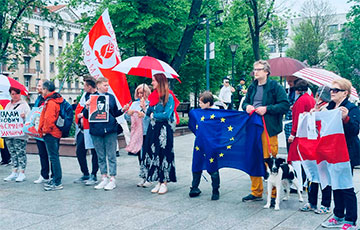 Беларусы Вильнюса вышли на акцию солидарности с политзаключенными