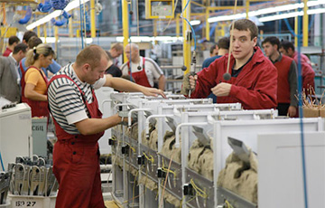 Белорусские склады трещат от невостребованной продукции