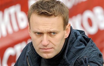 Адвокат Навального: У него начинаются проблемы со зрением