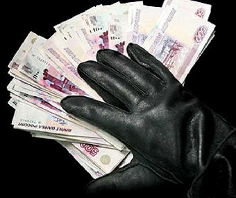 Житель Березы одолжил и проиграл 300 миллионов рублей