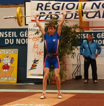 Белорус Александр Макаренко занял 4-е место на чемпионате Европы по тяжелой атлетике среди юниоров