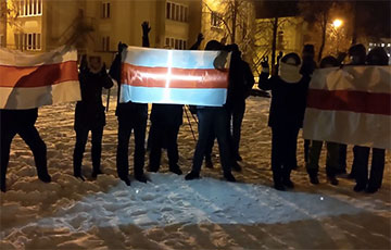 Минчане из микрорайона Сокол вышли на акцию солидарности