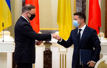 Президент Польши в Киеве приветствовал почетный караул лозунгом «Слава Украине!»