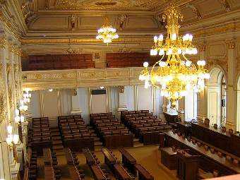 Конституционный суд Чехии отменил досрочные выборы в парламент