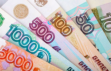 Беларусь займет рубли на Московской бирже