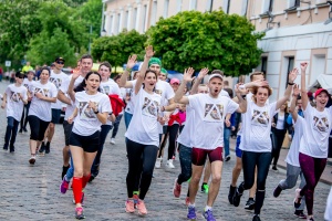 «Европейские забеги» #velcombegom преодолели треть пути: десятки городов, тысячи километров и большой вклад марафонцев