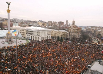 Бородин считает акцию оппозиции в Минске проплаченным мероприятием