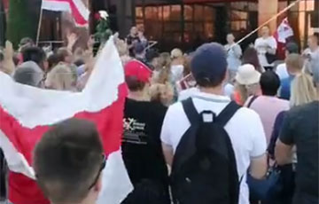 Протестующие в Солигорске пришли под здание «Беларуськалия»