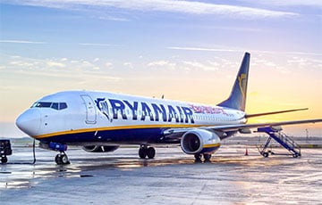 Обнародована расшифровка части переговоров пилота Ryanair с диспетчером минского аэропорта