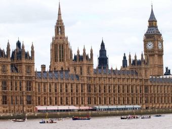 Британского парламентария заподозрили в сексуальных домогательствах