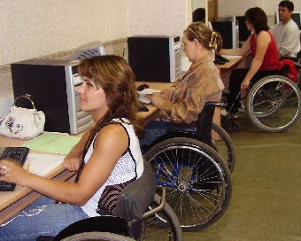 Минтруда и соцзащиты готовит предложения по вопросам организации трудоустройства инвалидов