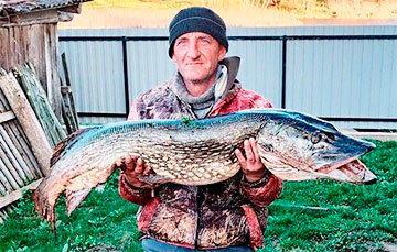 Рыбак из Ошмян поймал щуку размером с крокодила