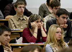 В Беларуси внедряются «интеллектуальные» студенческие билеты