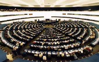 Европарламент не должен выступать инициатором конфронтации ЕС с соседними странами - парламент Беларуси